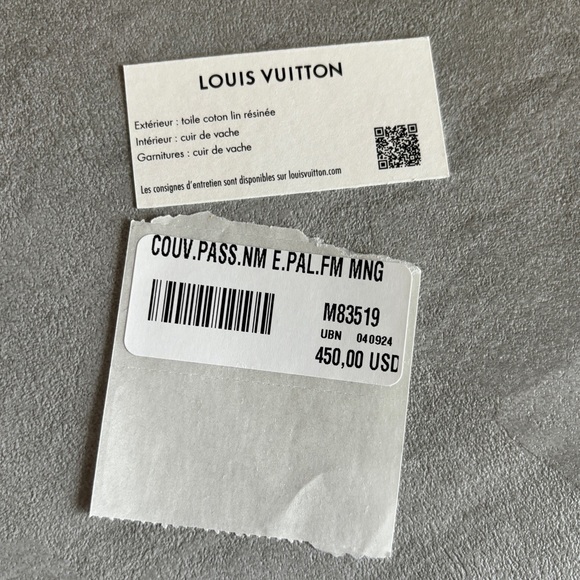 Louis Vuitton Passport Cover Coated Canvas Monogram Travel Flight Mode Brand New - Picture 8 of 9